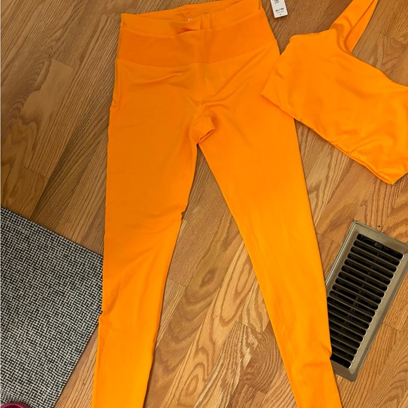 Workout set - Picture 3 of 4